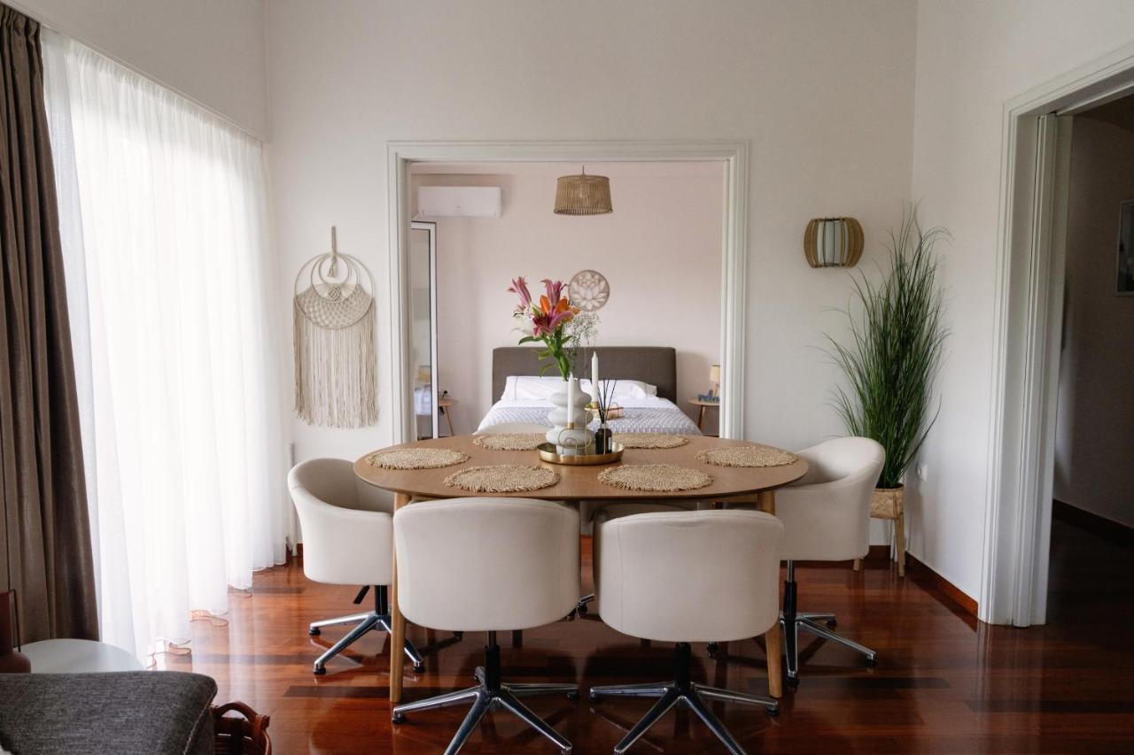 Visum Acropol ,3Br - Private Terrace-Jacuzzi - Amazing View Apartment Athena Bagian luar foto